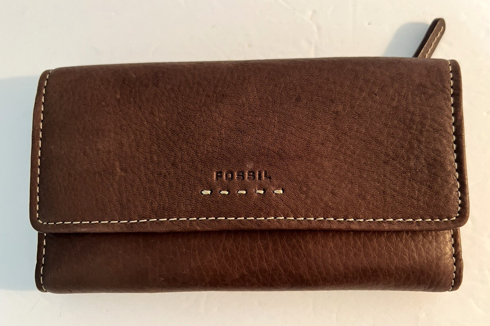 Vintage Fossil Stitched Brown Genuine Leather Wallet Tri Fold Excellent